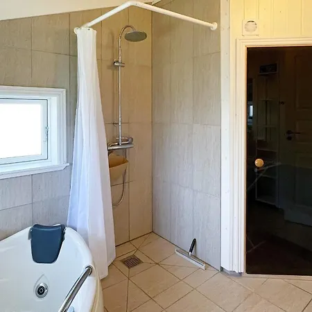 בית נופש Three-bedroom In 4 Broager